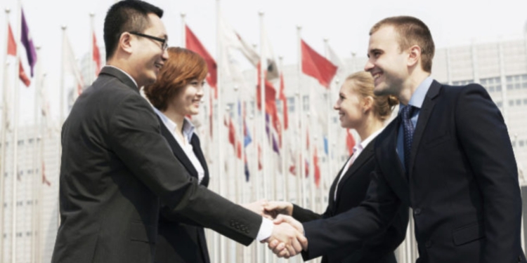 Etiqueta de negocios en español: Consejos para hacer negocios en España