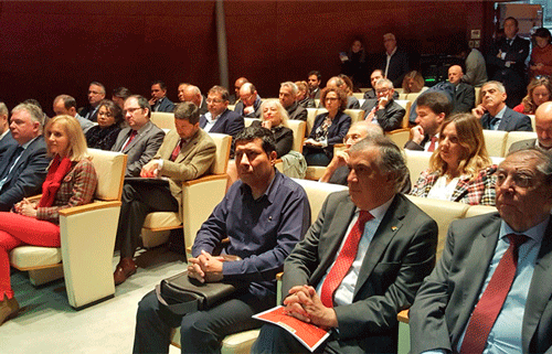 El embajador nicaragüense junto a los embajadores de Bolivia y El Salvador, en Huelva.