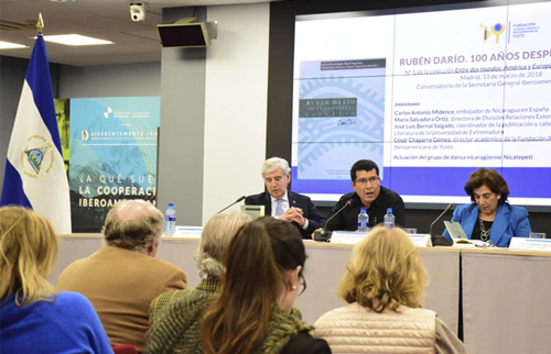 Homenaje al poeta nicaragüense Rubén Darío en la sede de la SEGIB