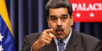Albares propone a la UE el levantamiento de las sanciones a Venezuela