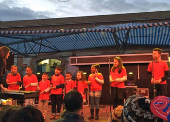 La Embajada dominicana fomenta la integración social con un coro infantil