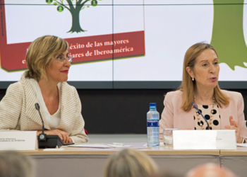 Ana Pastor defiende los valores como esencia de la empresa familiar