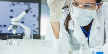 La OEI y la UE potenciarán la ciencia en Iberoamérica para combatir el COVID-19