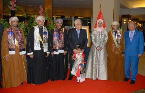El presidente palestino asiste a la recepción del Día Nacional de Omán