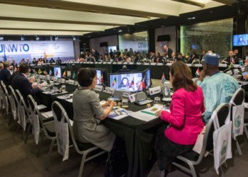 Pololikashvili: «Se abre una etapa de grandes retos y enormes oportunidades» para el turismo