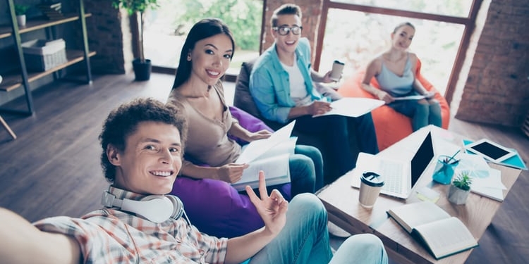 La OMT y el PNUD en Bosnia y Herzegovina lanzan la Liga de Estudiantes 2023