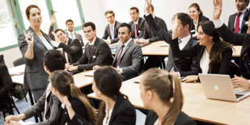 Más de 600 candidatos de todo el mundo presentaron sus propuestas al concurso.