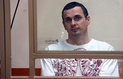 Cs pide que España apoye al Premio Sajarov ucraniano Oleg Sentsov, preso en Rusia