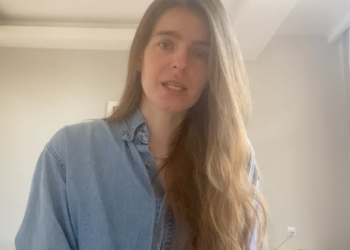 La periodista Olga Kovtun, en un momento de su videomensaje.