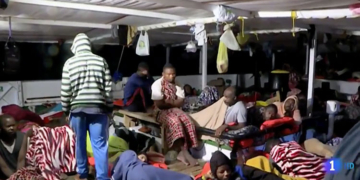 El capitán del 'Open Arms' advirtió ayer que la situación a bordo se encuentra al límite./ Imagen: TVE