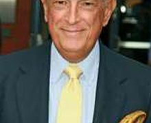 Presentado el Premio al Emigrante Dominicano Sr. Oscar de la Renta