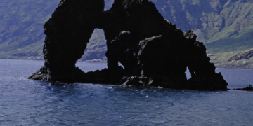 La impresionante belleza submarina de la isla de El Hierro