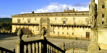 Arte y fervor popular en la Plaza Mayor
