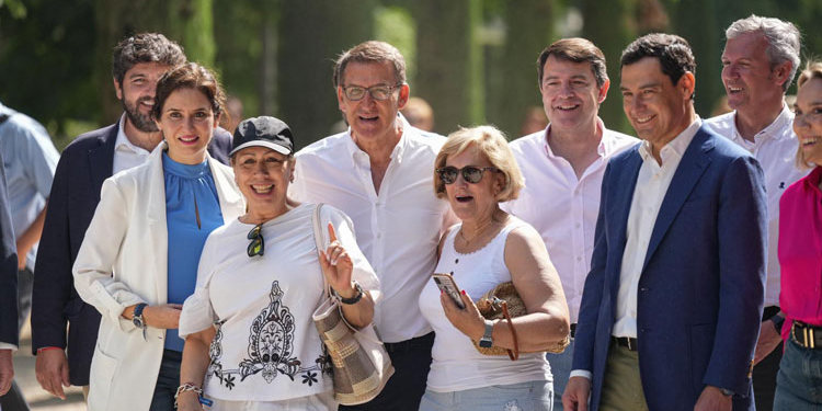 La hegemonía del PP en el poder local confirma el cambio de ciclo ante las elecciones