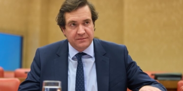 El Gobierno reconoce el derecho a la libertad de expresión de los diplomáticos pese a la reprimenda a la ADE