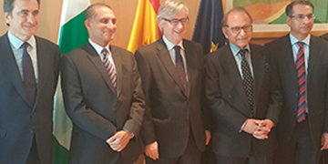 Pakistán y España se proponen incrementar su colaboración económica y política
