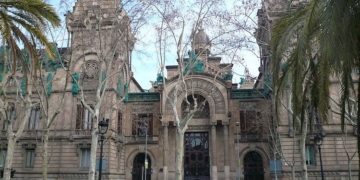 El TSJC rechaza el cierre cautelar de las ‘embajadas’ catalanas solicitado por el Gobierno