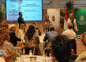 El aguardiente Pálinka protagoniza una variada cata de bebidas húngaras