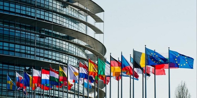 La Eurocámara aprueba una misión a España para investigar el espionaje con Pegasus