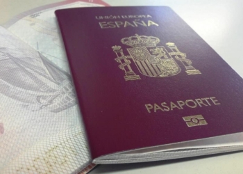 El pasaporte español, el más fuerte en Europa, junto al alemán y al italiano