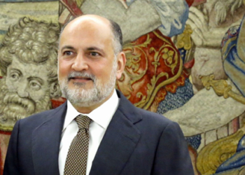 El PP intenta salvar la candidatura de Pérez de los Cobos al TEDH