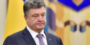 Poroshenko llega hoy a España con la duda de si se reunirá con Sánchez