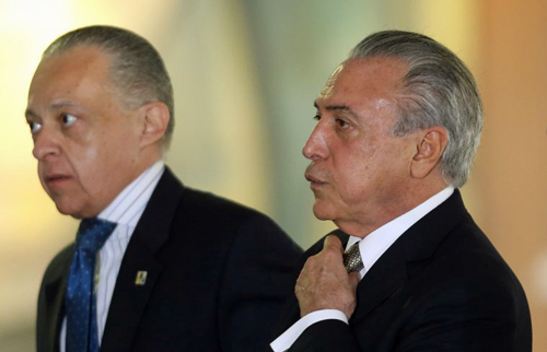 El presidente de Brasil envía de embajador a España a su jefe de Protocolo