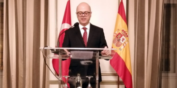 El embajador turco agradece el respaldo de España “en los buenos y en los malos momentos”