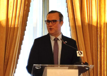 Conferencia sobre el trabajo de gallegos en el Canal de Panamá