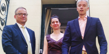 Adiós a España de la diplomática checa que se convirtió en bailaora de flamenco