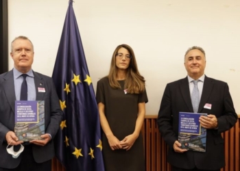 Proponen un estatus específico para Ceuta y Melilla como ‘Ciudades UE de frontera exterior en África’