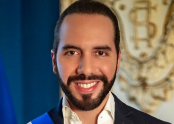 España evita felicitar a Bukele por su reelección como presidente de El Salvador