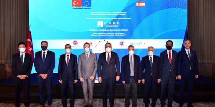 España colabora con Turquía para prevenir la radicalización en las prisiones