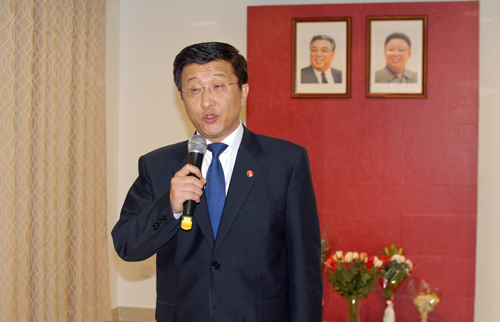 El embajador norcoreano apuesta por desarrollar más las relaciones con España