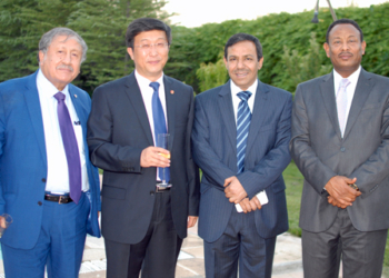 El embajador norcoreano afirma que su Gobierno desea preservar la paz en Corea