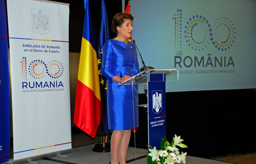 La embajadora Gabriela Dancau, durante su discurso./ Fotos: AR