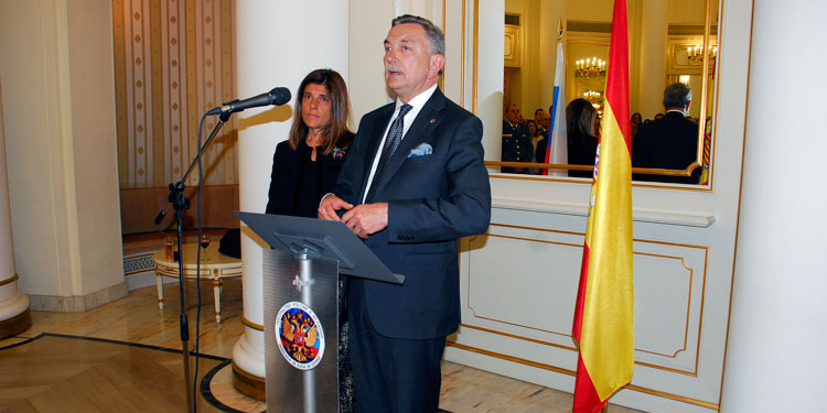 El embajador ruso, durante su discurso./ Fotos: AR