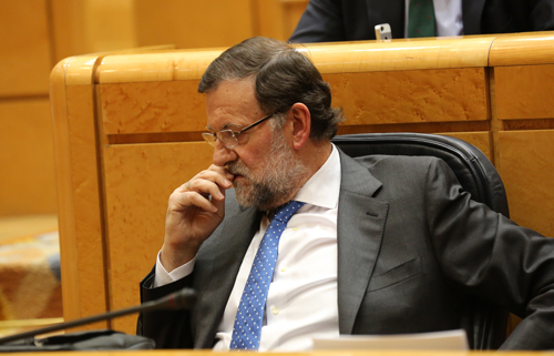 Rajoy cancela su viaje a Angola para seguir la situación en Cataluña
