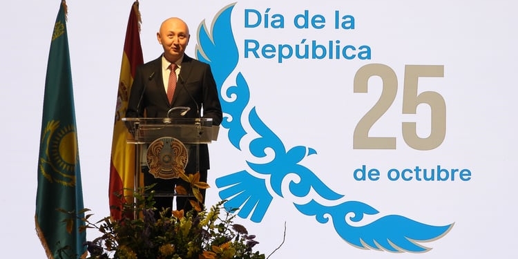 Kazajistán y España se marcan el objetivo de aumentar el nivel de sus relaciones económicas