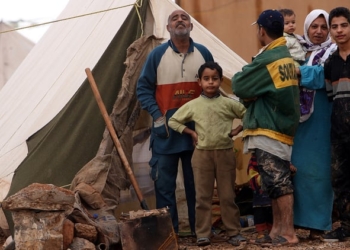 Albares anuncia que España aumentará su ayuda humanitaria a Gaza