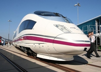 La UE elogia los transportes españoles pero lamenta su bajo uso de renovables