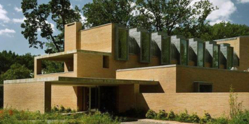 Moneo no tendrá que pagar por los fallos en la residencia del embajador en Washington