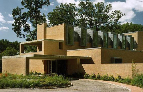 Moneo no tendrá que pagar por los fallos en la residencia del embajador en Washington