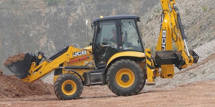 Guía rápida: cómo elegir una retrocargadora