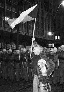 Granada recuerda la Revolución de Terciopelo con fotos de Pavel Hroch