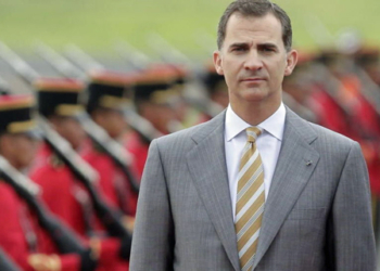 Margallo quiere llevar al Rey a la firma de la paz en Colombia