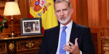 PSOE y PP apoyan el discurso del Rey mientras izquierda y nacionalistas lo critican