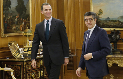 El Gobierno transmite a Arabia Saudí que los Reyes aplazan el viaje a ese país