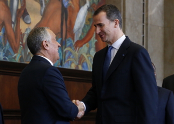 Felipe VI irá al Congreso de la Lengua a Puerto Rico, tras su corta visita a Lisboa