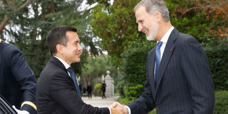 El Rey ofreció un almuerzo al presidente electo de Ecuador